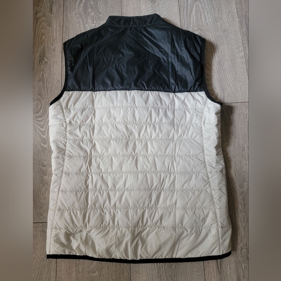 Thousand Miles Vest - Picture 2 of 3